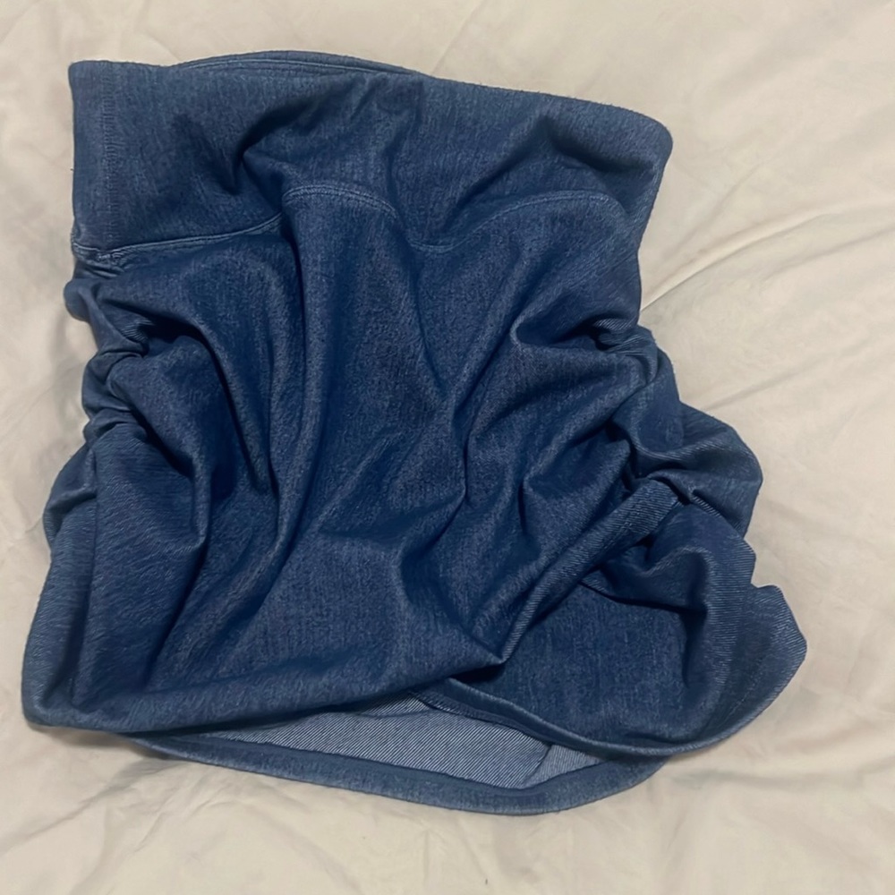 Halara high wait body con skirt denim mini